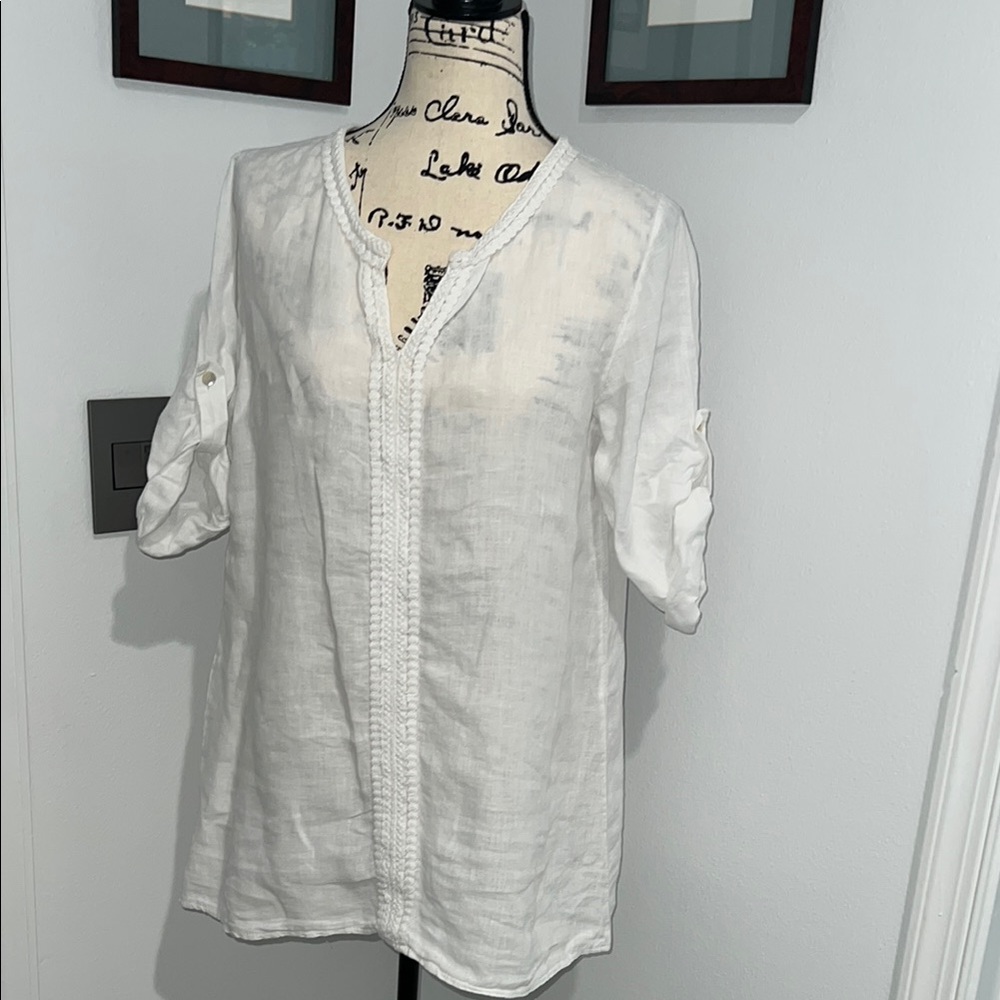 White Cuffed Sleeve Tunic with Mandarin Collar